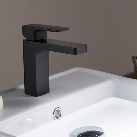Single Handle Lavatory Faucet - Matte Black